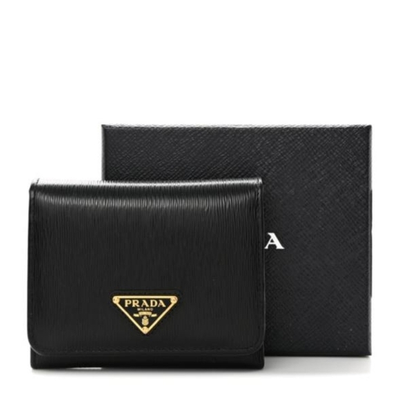 Prada Black Leather Wallet - Picture 4 of 11
